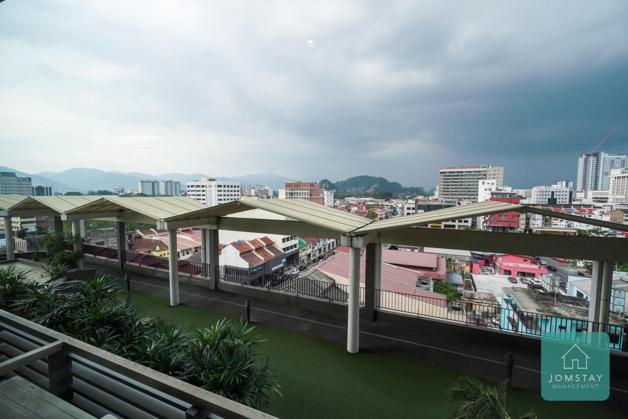Jomstay Octagon Ipoh Suites Экстерьер фото