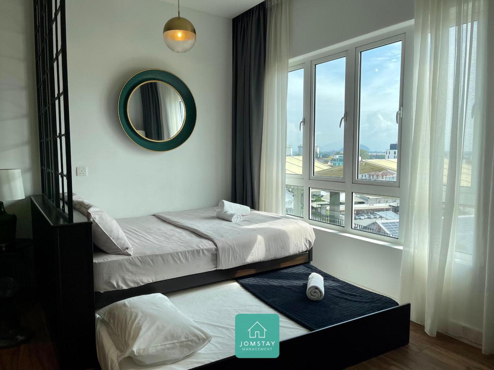 Jomstay Octagon Ipoh Suites Экстерьер фото